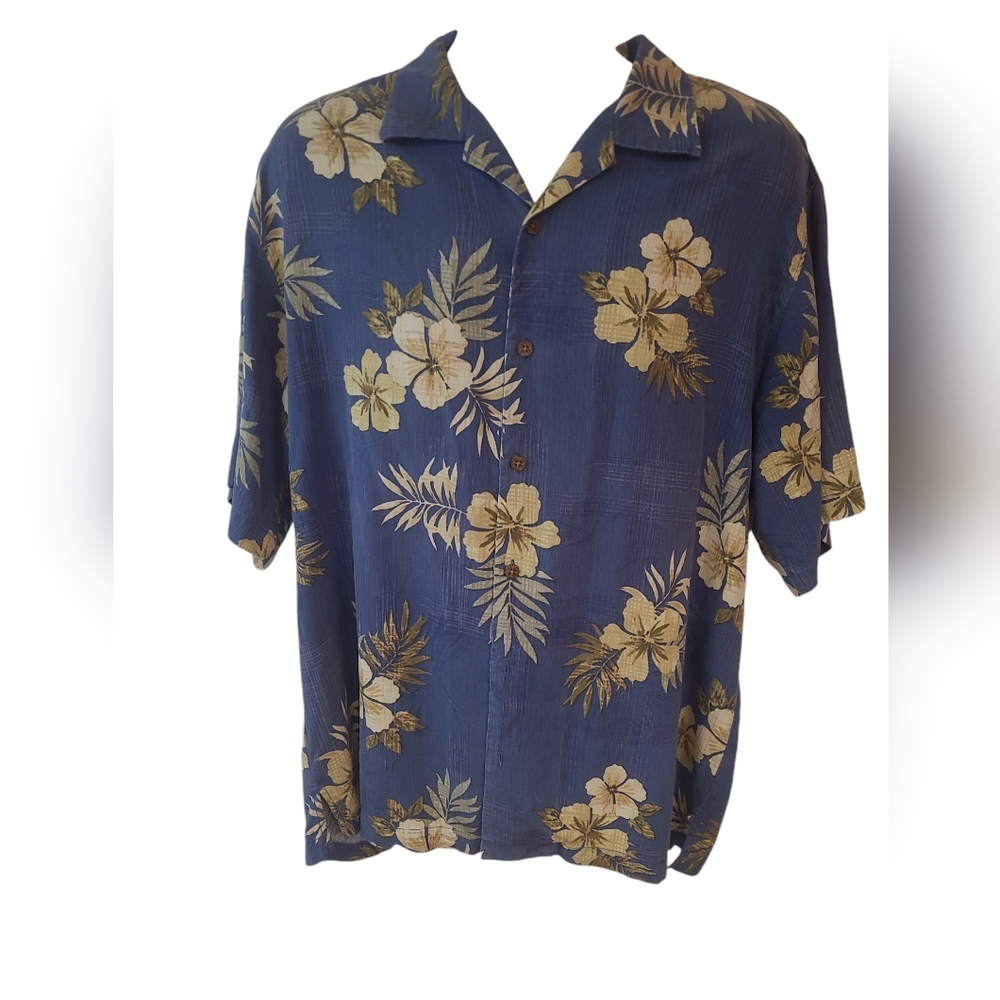 Tommy Bahama Men's Short Sleeve Button Down Shirt Size L